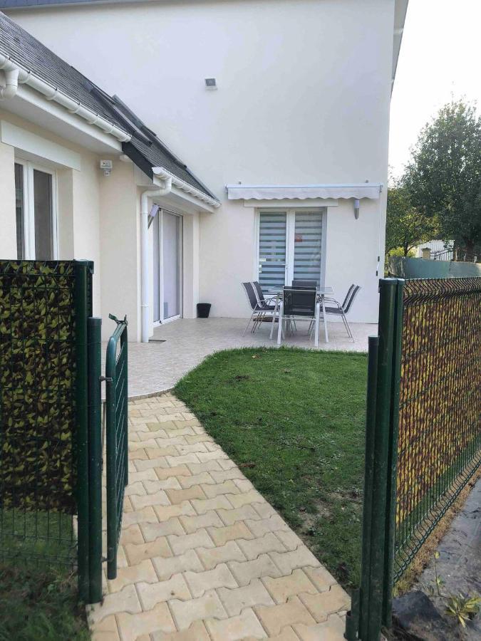 Gite Vickie Livry  Buitenkant foto